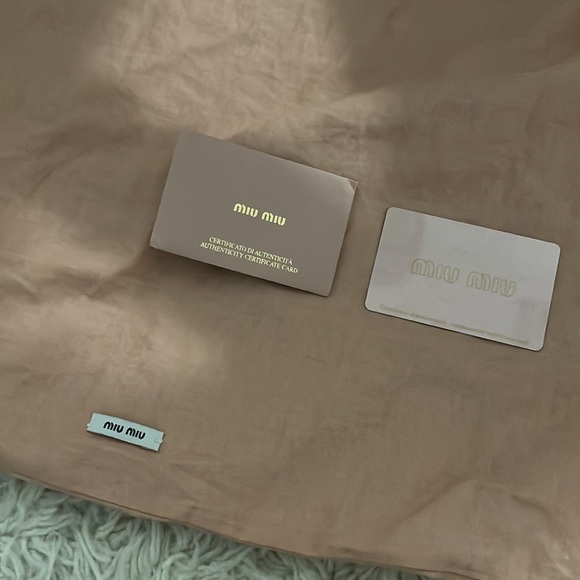 Miu Miu White Tote - Picture 6 of 6